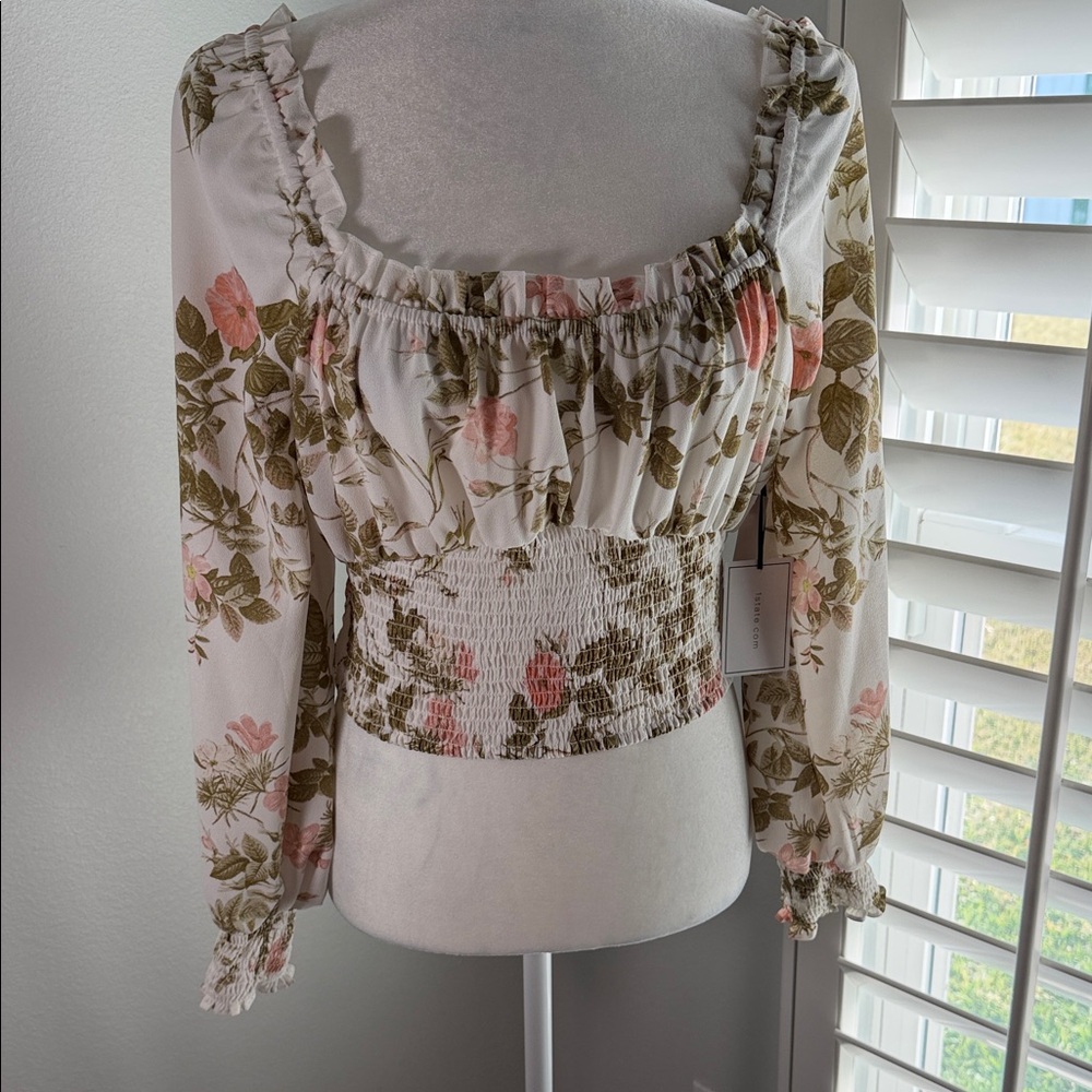 NWT 1 State Floral Smocked Women's Top